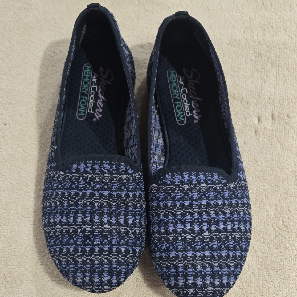 Skechers Blue and Black Flats